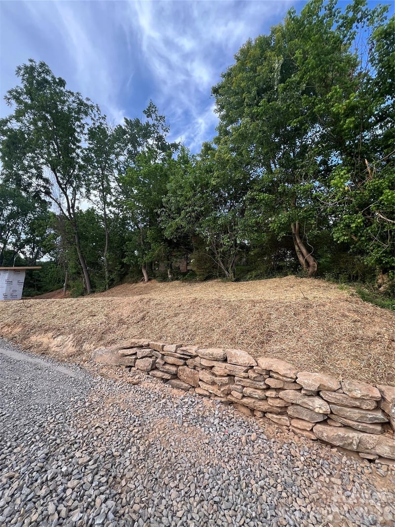 25 Trade St, Asheville, NC 28801