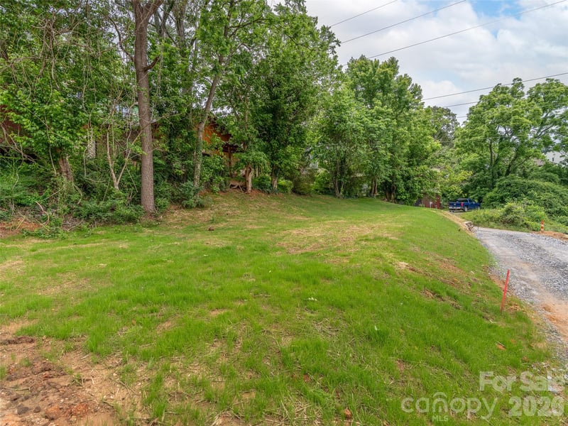 25 Trade St, Asheville, NC 28801