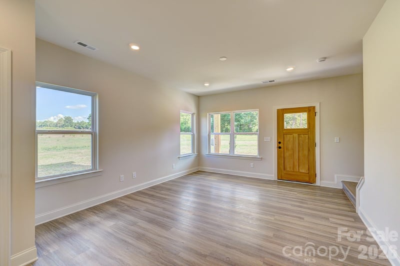 1420 Tryon Courthouse Rd, Bessemer City, NC 28016