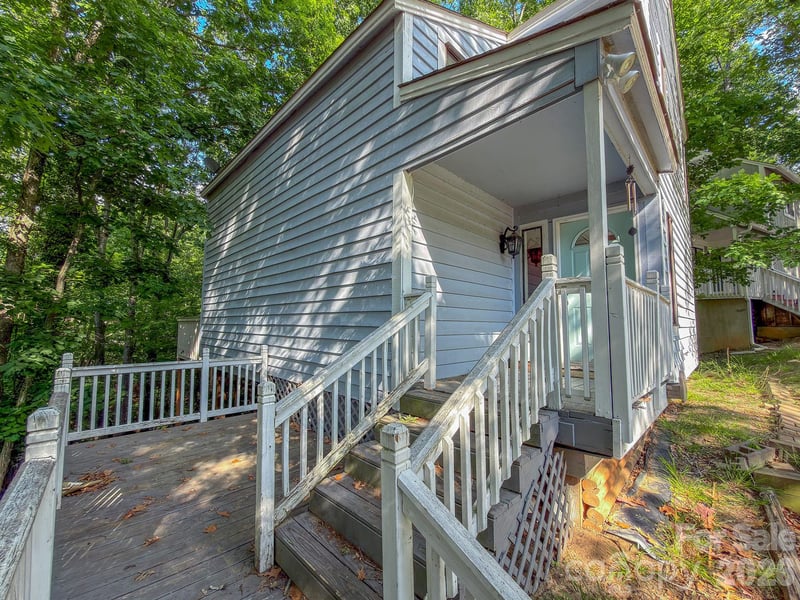 27069 Catamaran Dr, Tega Cay, SC 29708