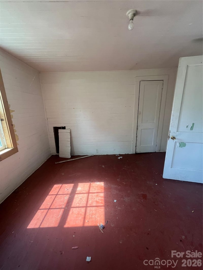 603 Marion St, Badin, NC 28009