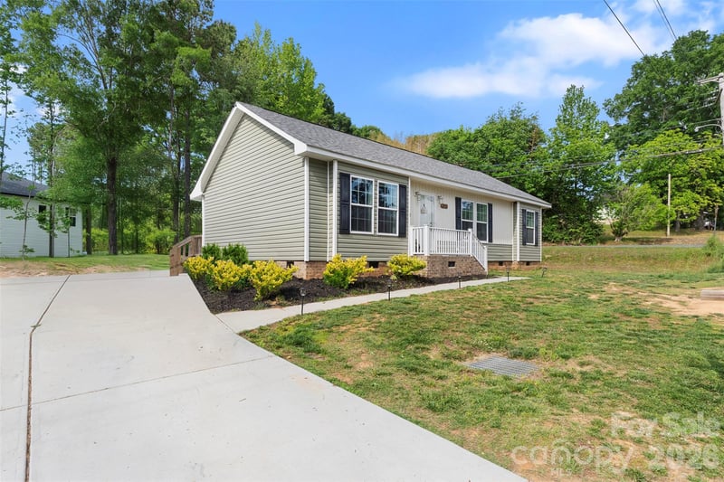 1316 Wiscassett St, Albemarle, NC 28001