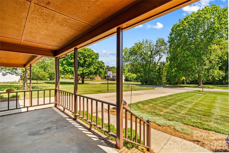 158 Bonnie Ln, Statesville, NC 28625