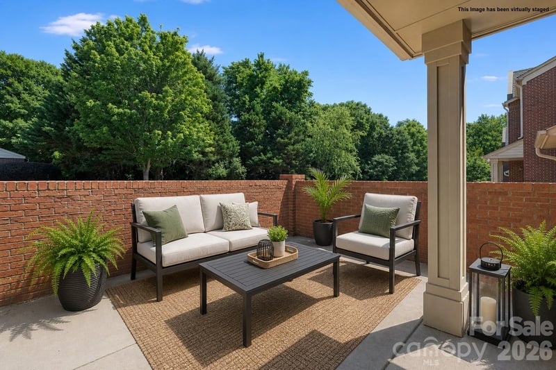 4670 Dabney Vigor Dr, Charlotte, NC 28209