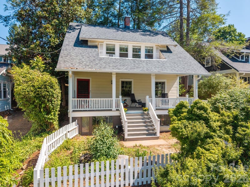 238 Forest Hill Dr, Asheville, NC 28803