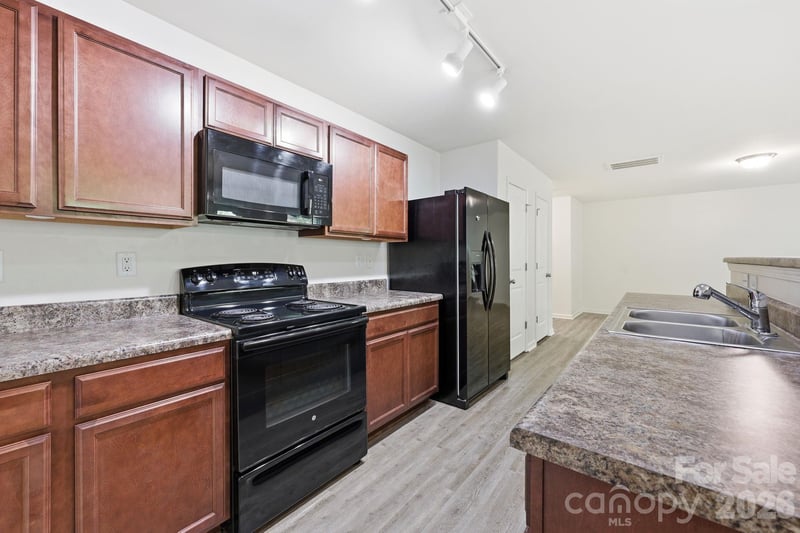 235 Askin Ln, Salisbury, NC 28146