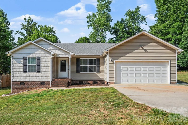 150 Swann Crossing Ln, Statesville, NC 28625