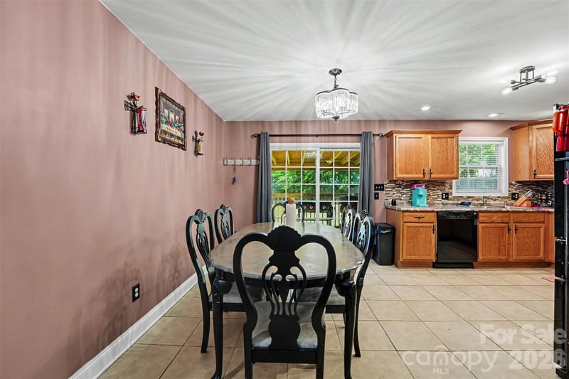 150 Swann Crossing Ln, Statesville, NC 28625
