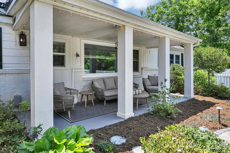32 Central Ave, Weaverville, NC 28787
