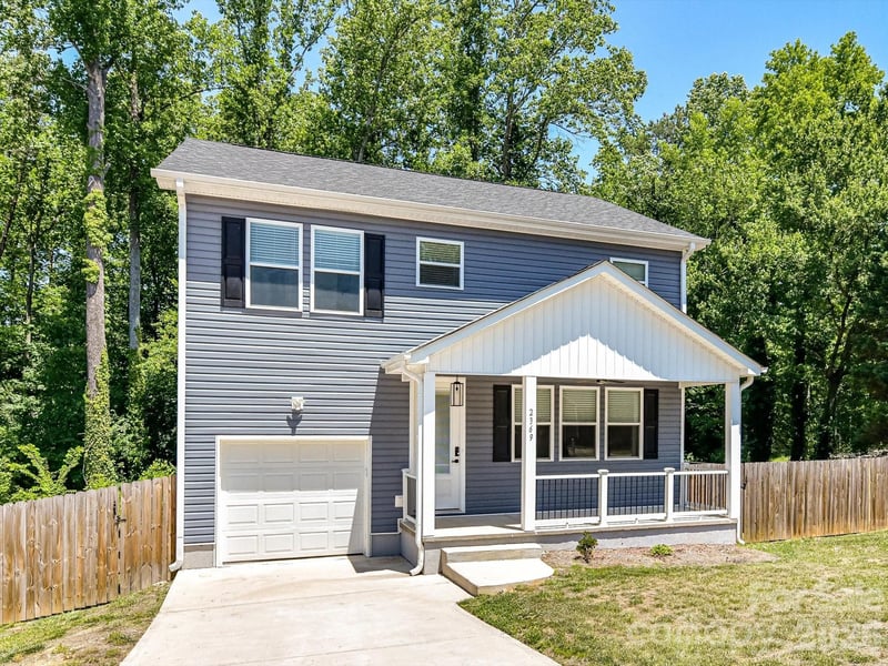 2369 Glenwood St, Kannapolis, NC 28083