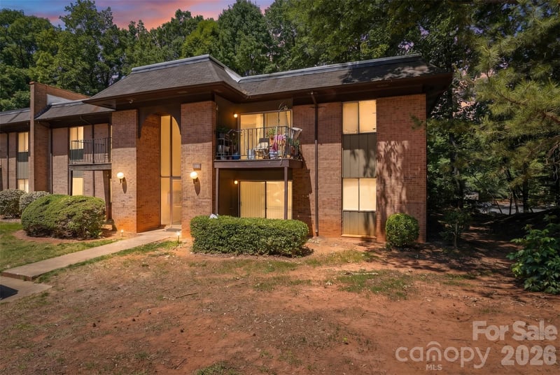 305 Orchard Trace Ln #5, Charlotte, NC 28213