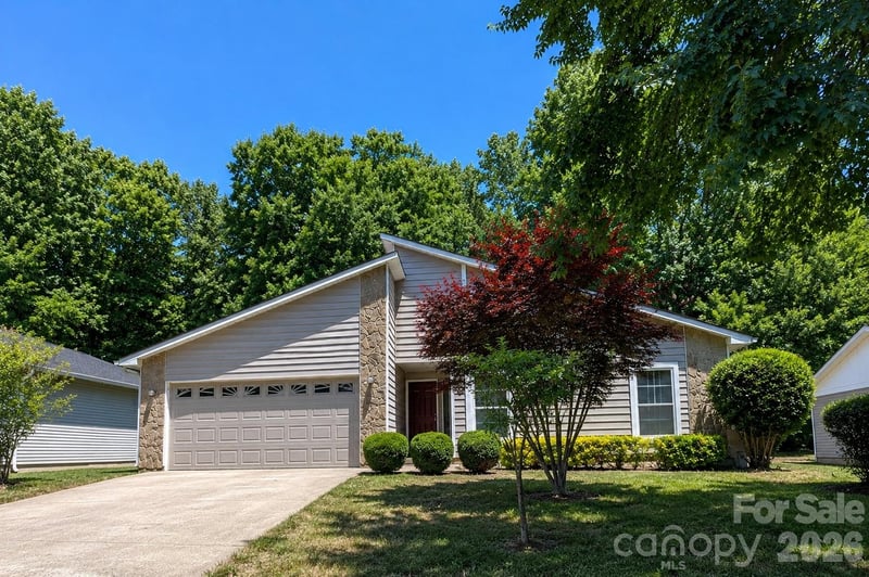 7636 Eastbourne Rd, Charlotte, NC 28227