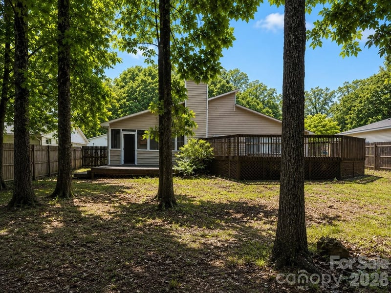 7636 Eastbourne Rd, Charlotte, NC 28227