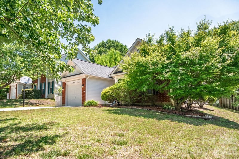 13908 Mcgloughlin Way Ct, Charlotte, NC 28273