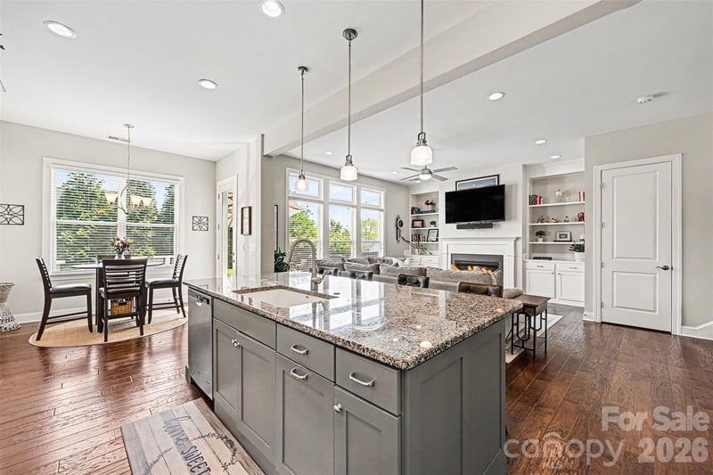 2507 Lochview St, Pineville, NC 28134