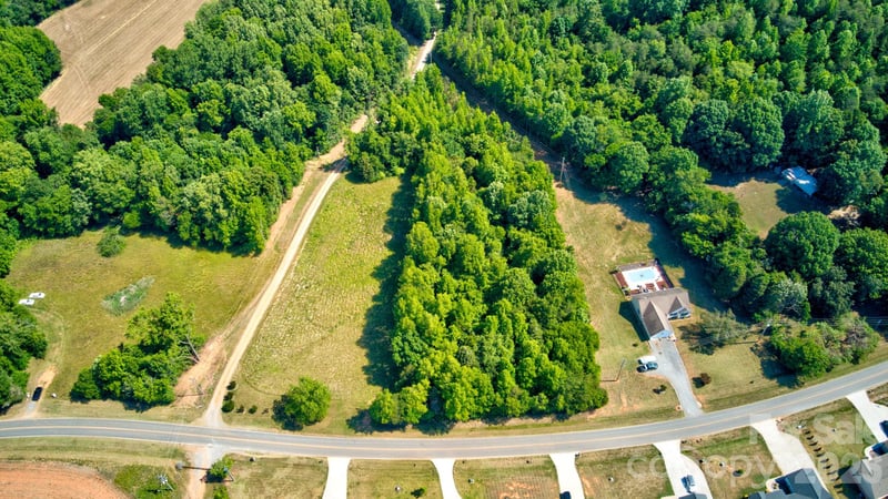000 Ritchie Rd, Lincolnton, NC 28092