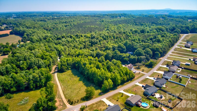 000 Ritchie Rd, Lincolnton, NC 28092