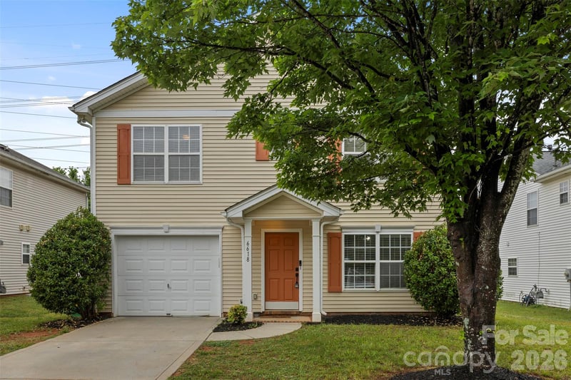 6618 Wicked Oak Ln, Charlotte, NC 28216
