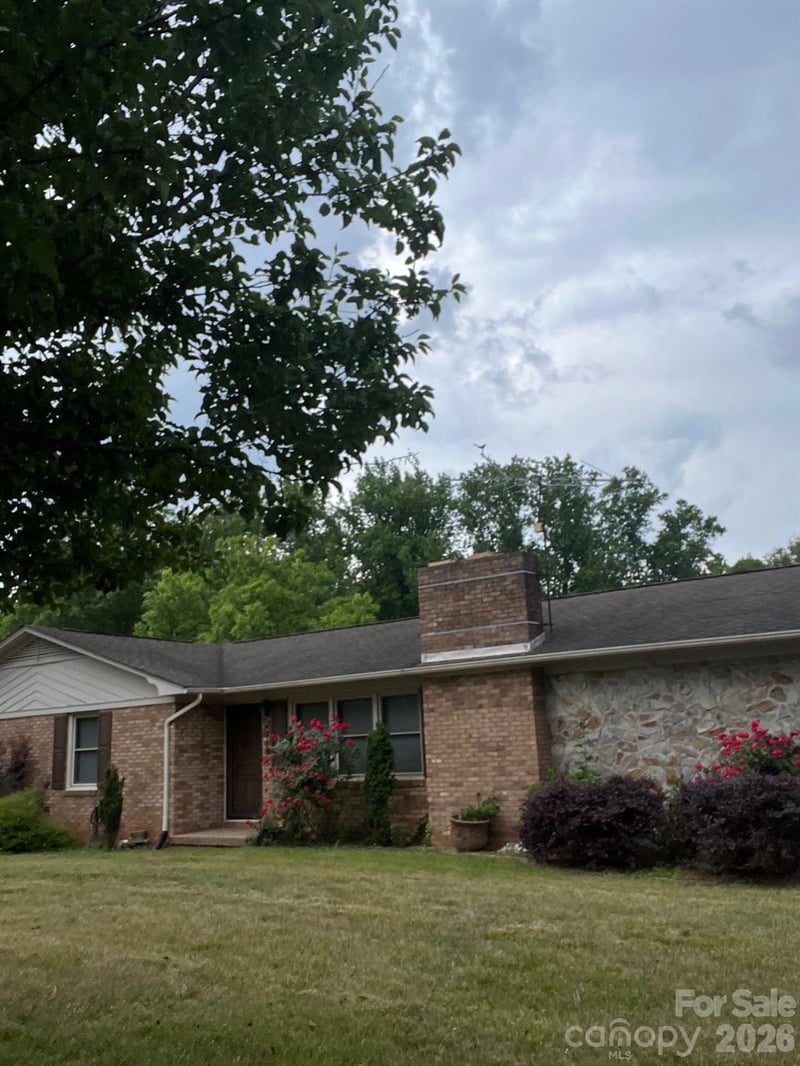 1481 Peeler Rd, Vale, NC 28168