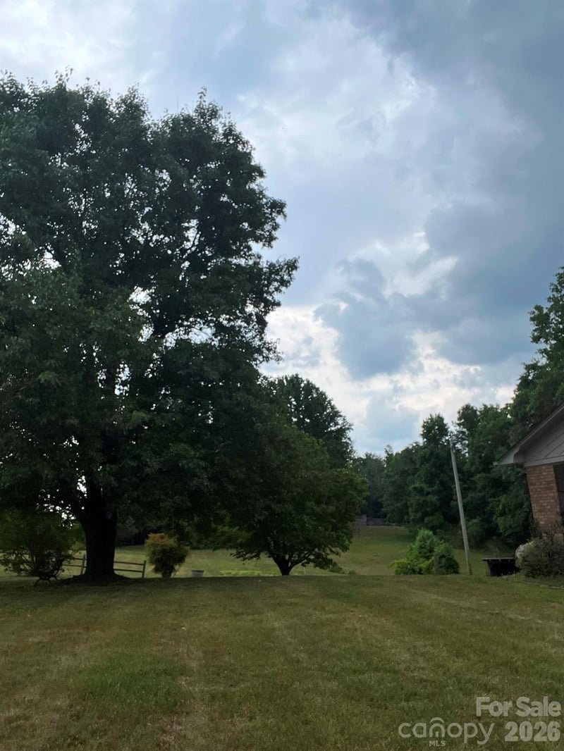 1481 Peeler Rd, Vale, NC 28168