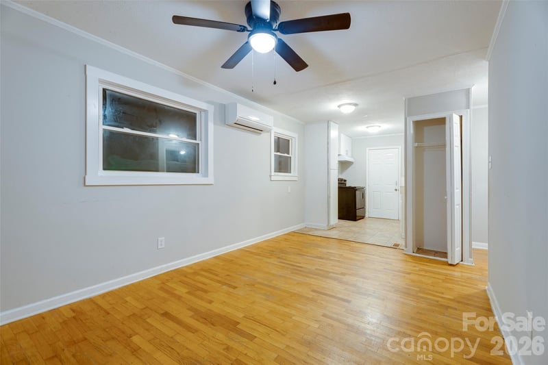 1813 Younger Ave, Statesville, NC 28677