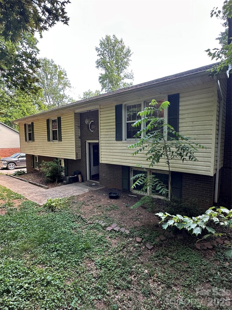 306 New Orleans Blvd, Morganton, NC 28655