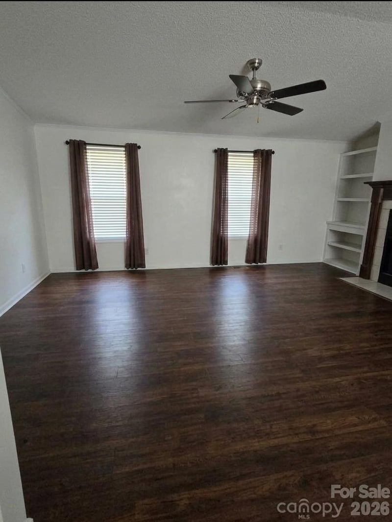1276 Forest Ridge Dr, Bessemer City, NC 28016