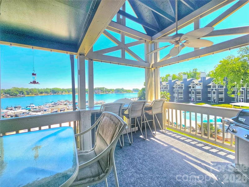 2121 Regatta Ln #303, Denver, NC 28037