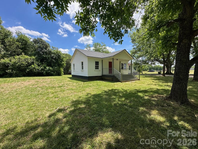 358 Green River Rd, Gaffney, SC 29341
