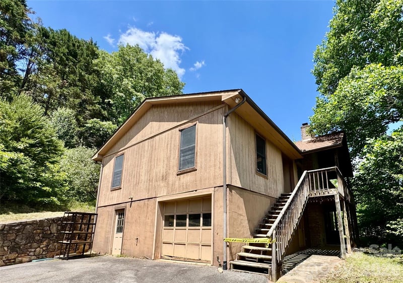 64 Dillingham Rd, Barnardsville, NC 28709