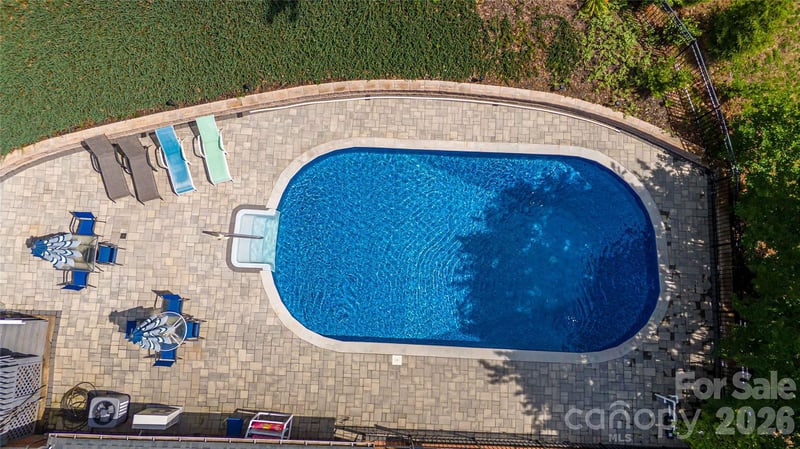 2959 Ramblewoods Dr, Valdese, NC 28690