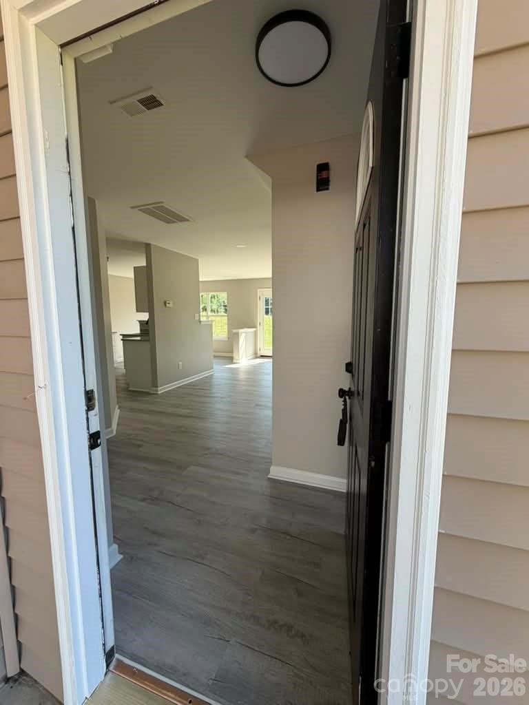 8207 Belmont Stables Dr, Charlotte, NC 28216