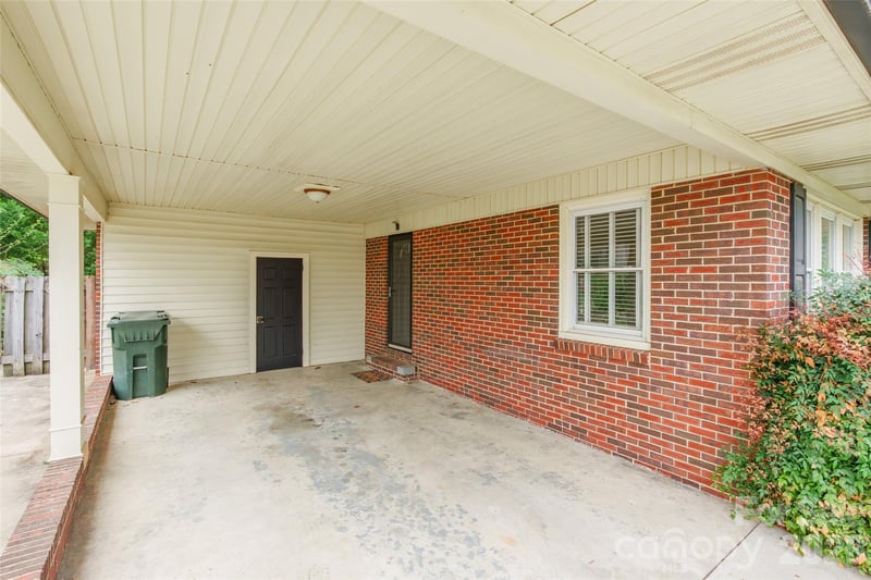 1107 Ebinport Rd, Rock Hill, SC 29732