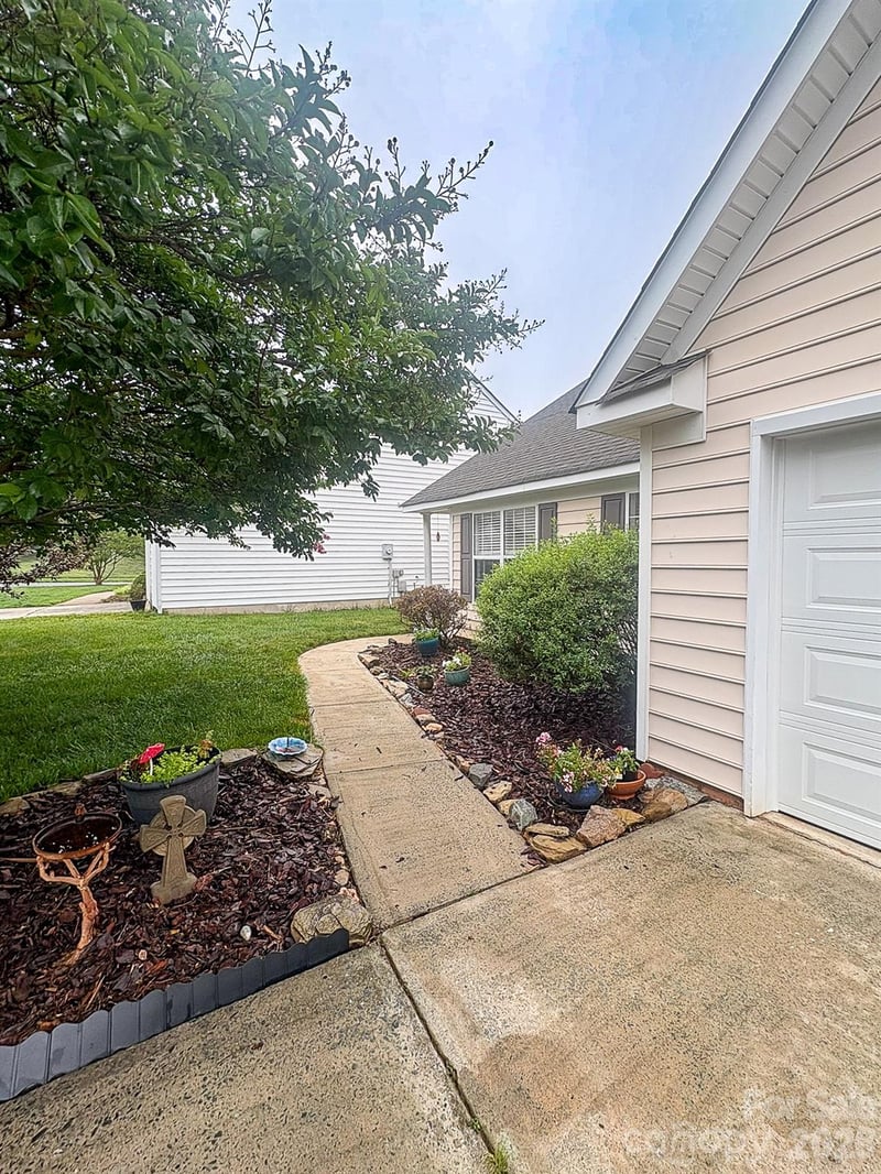 5702 Vine Ct #21, Indian Trail, NC 28079