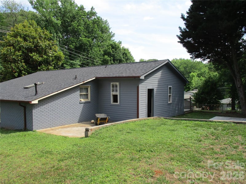 307 6th St, Belmont, NC 28012