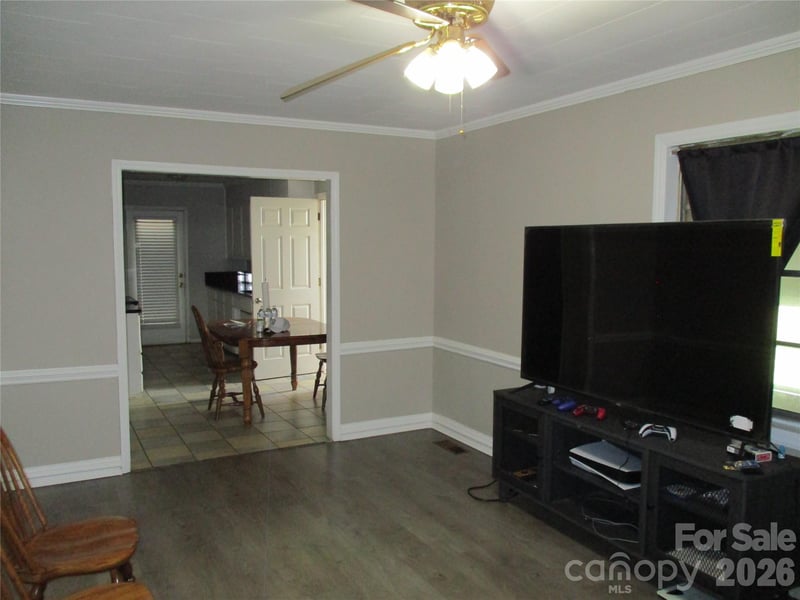 307 6th St, Belmont, NC 28012