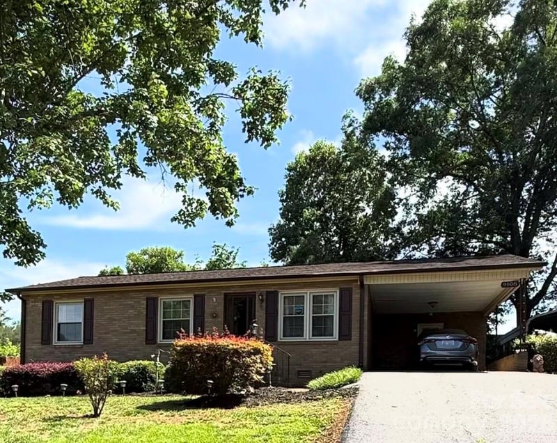 9108 Wilson Heights Ave, Hildebran, NC 28637