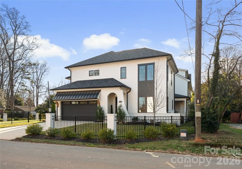 4142 Pineview Rd, Charlotte, NC 28211