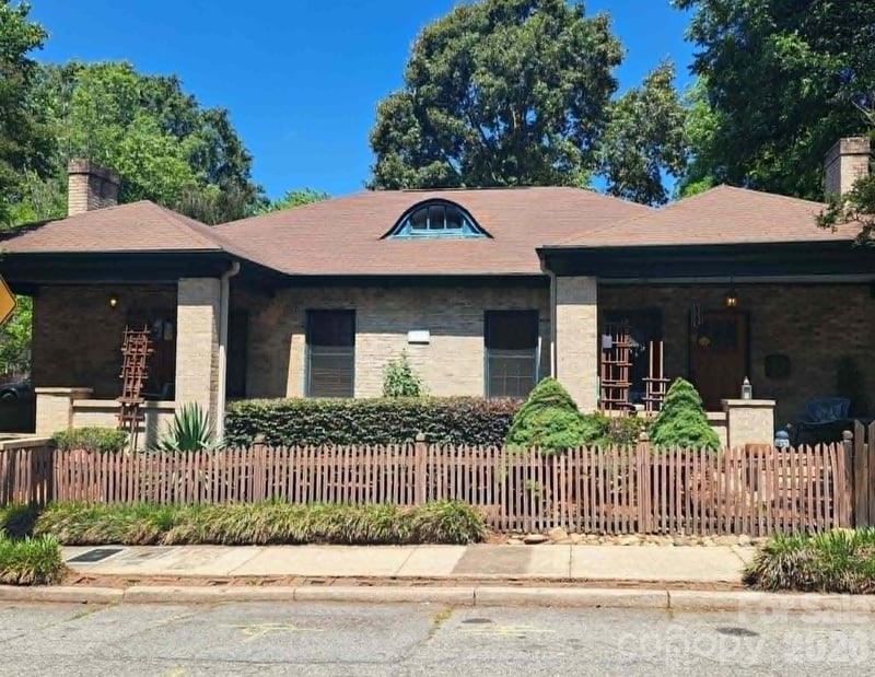 204 Shaver St, Salisbury, NC 28144