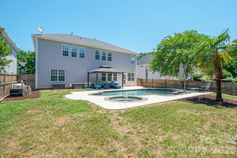 146 Trotter Ridge Dr, Mooresville, NC 28117