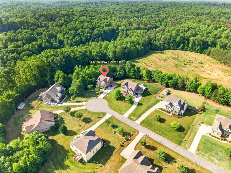 6410 Willow Farm Dr, Denver, NC 28037