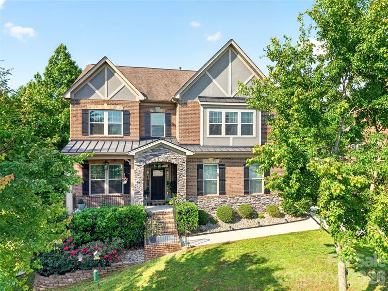 6410 Willow Farm Dr, Denver, NC 28037