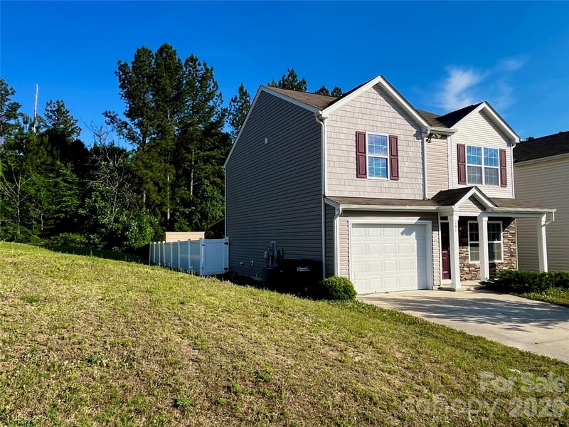 597 Bloomover St, Concord, NC 28025