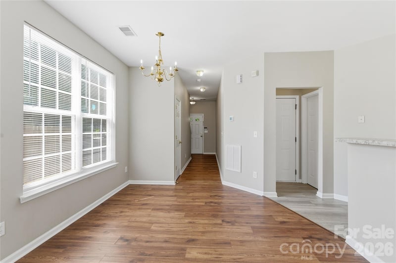 7723 Abigail Glen Dr, Charlotte, NC 28212
