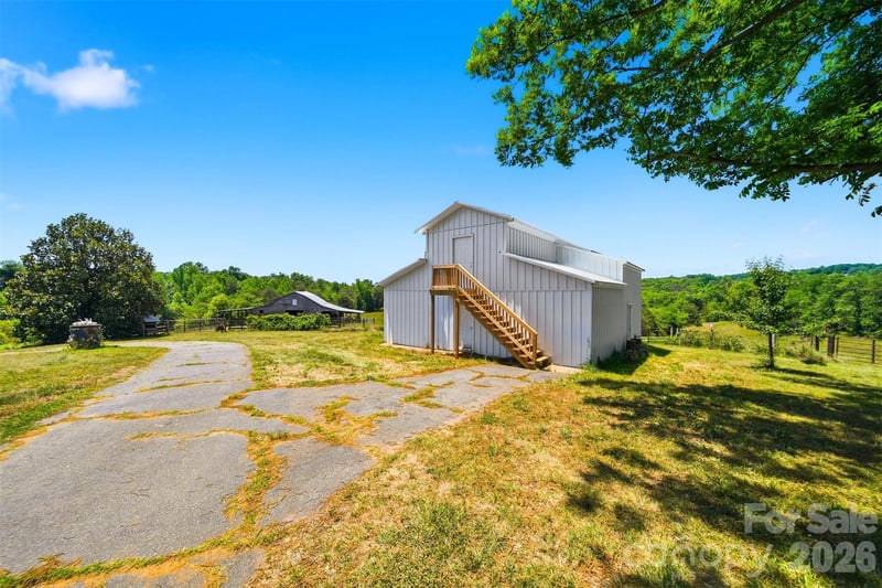 301 Corinth Church Cir, Casar, NC 28620