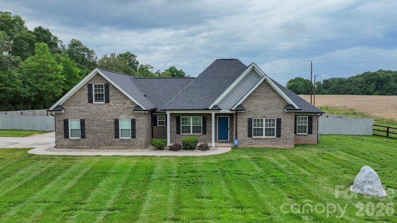 3426 Rilla Hamilton Rd, Monroe, NC 28110