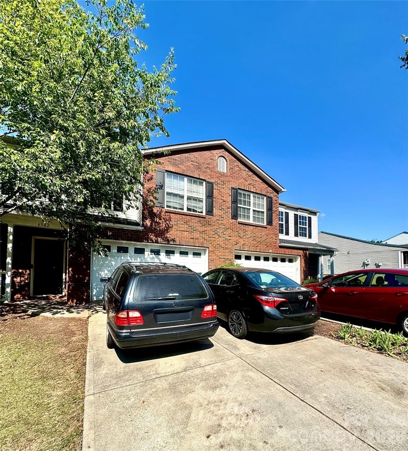 6342 Ziegler Ln, Charlotte, NC 28269