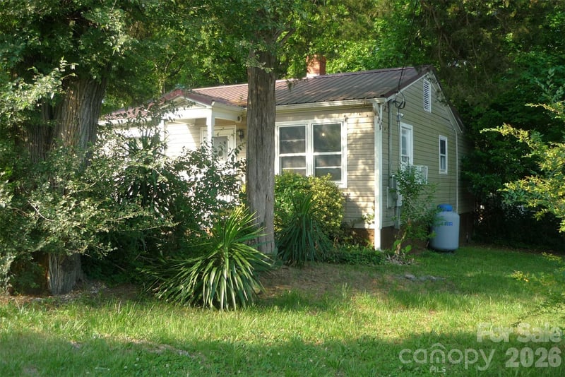 407 Pear St, Gastonia, NC 28054