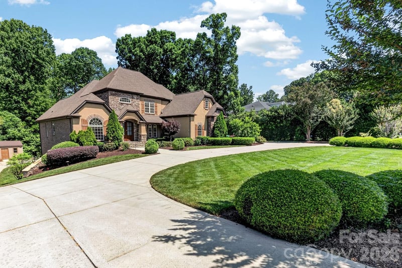 6543 Robin Hollow Dr, Mint Hill, NC 28227