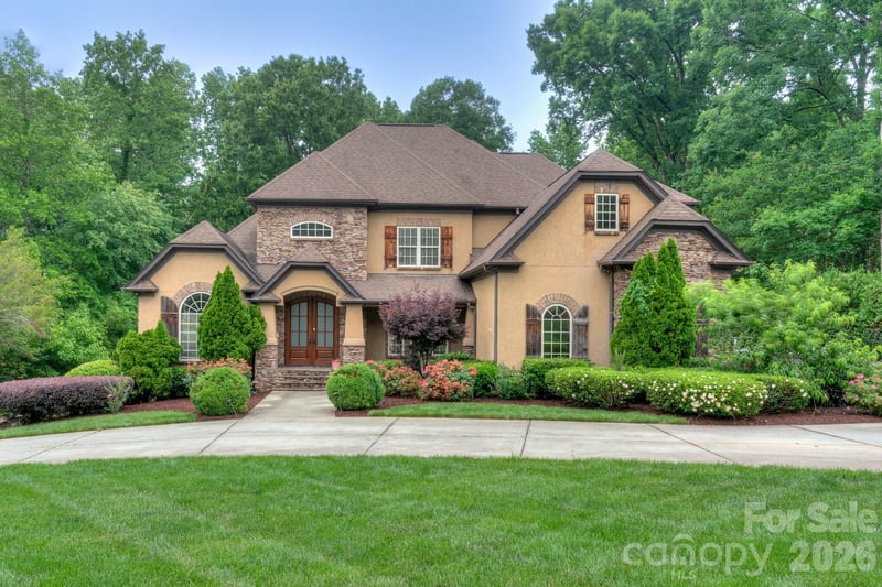 6543 Robin Hollow Dr, Mint Hill, NC 28227